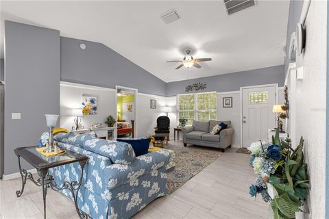 A home in DUNNELLON