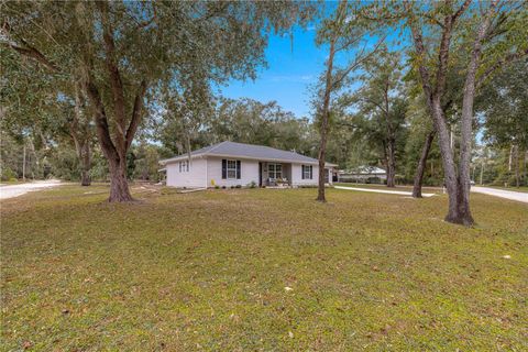 A home in DUNNELLON