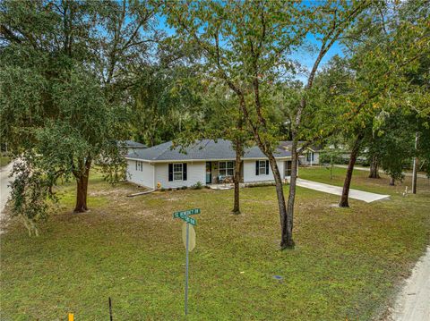 A home in DUNNELLON