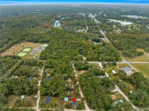 A home in DUNNELLON