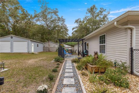 A home in DUNNELLON