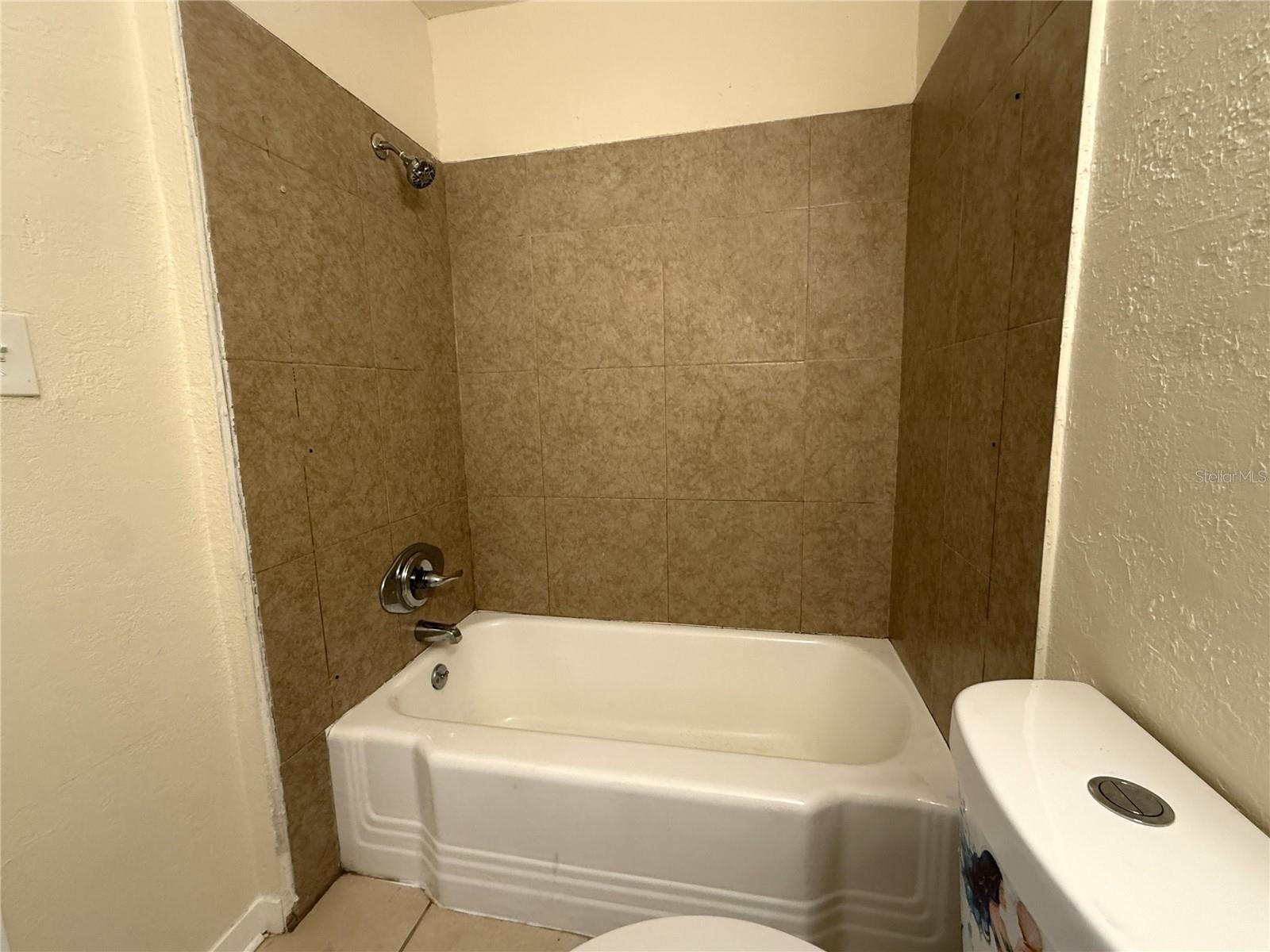 CONEY ISLAND - Residential Lease