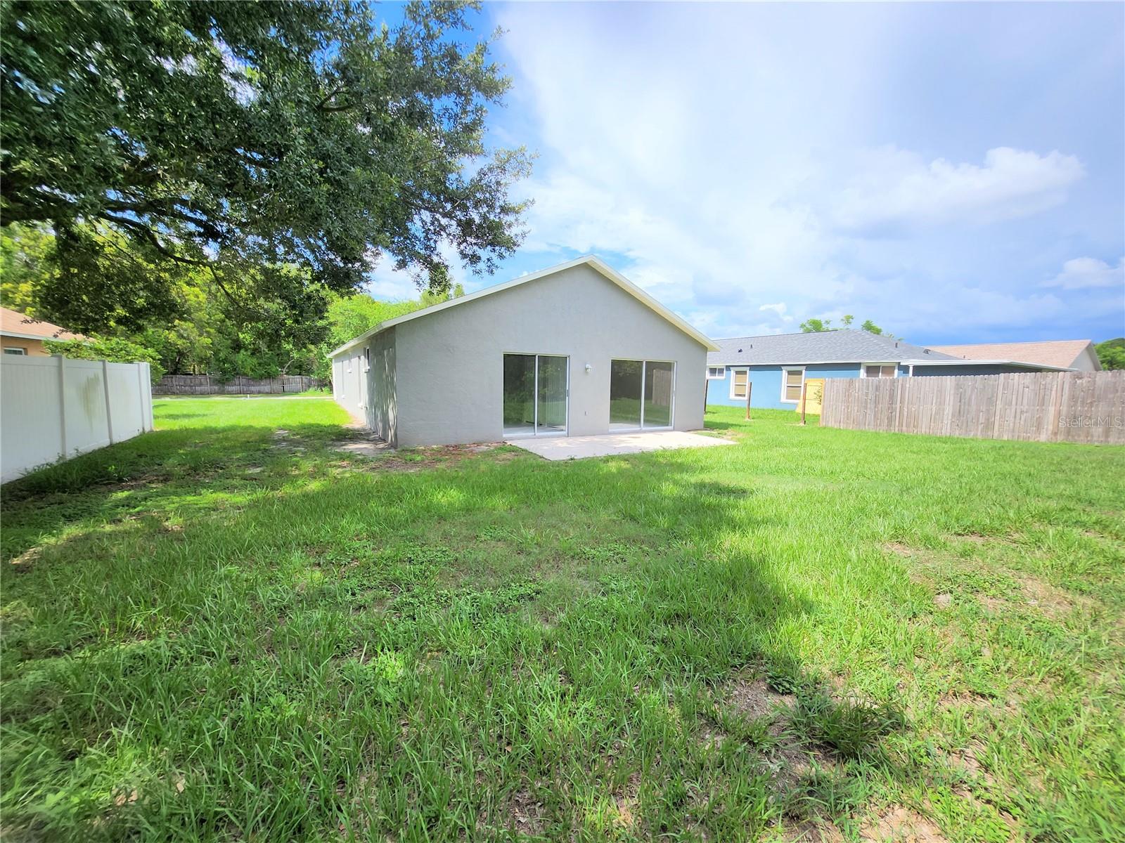 BELL HARBOR - Residential Lease