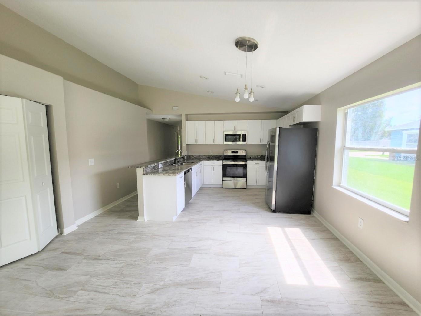 BELL HARBOR - Residential Lease