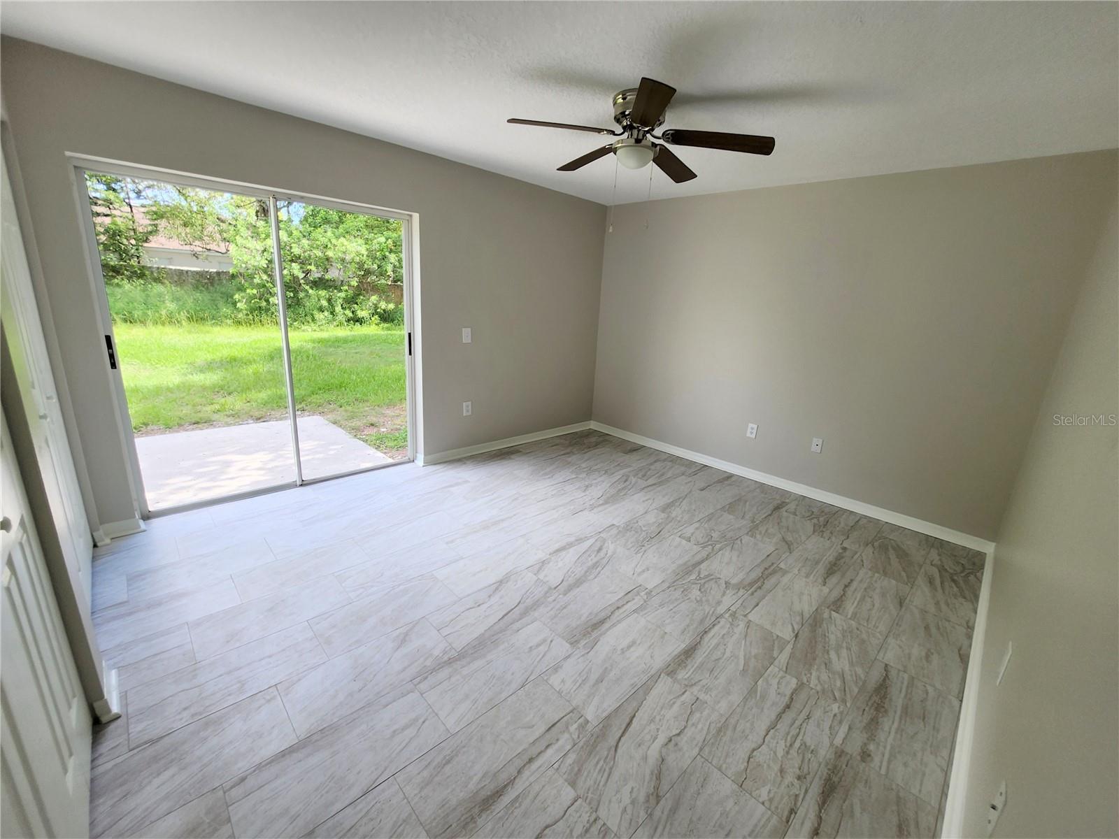 BELL HARBOR - Residential Lease