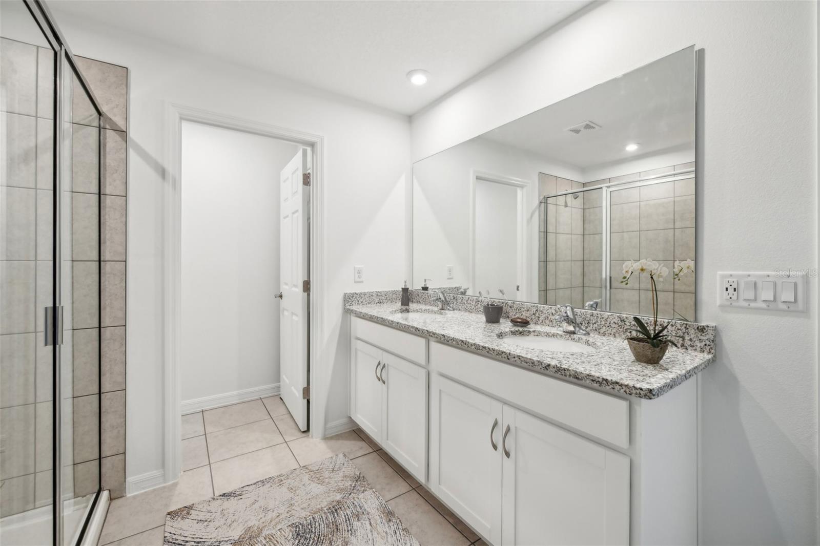 3170 VIRIDIAN CIRCLE
