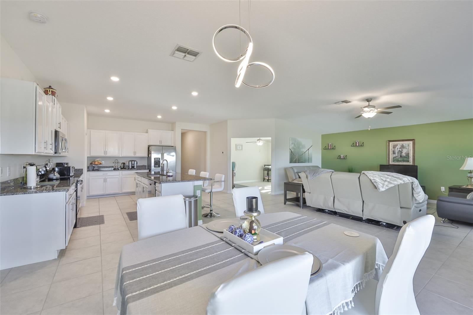 SOUTH FORK TR V PH 1 - Residential