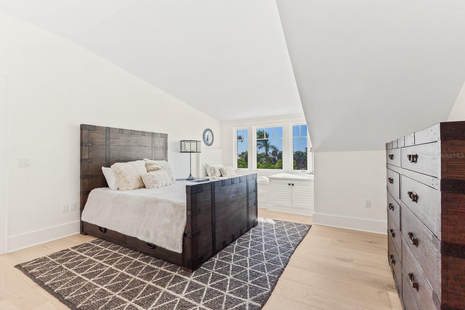 EAST SHORE ACRES II - Residential