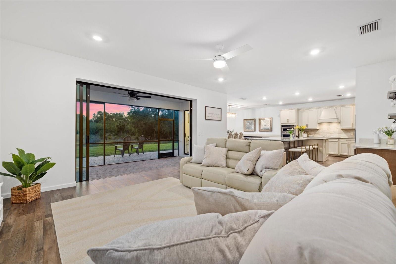 16251 HIDDEN OAK LOOP