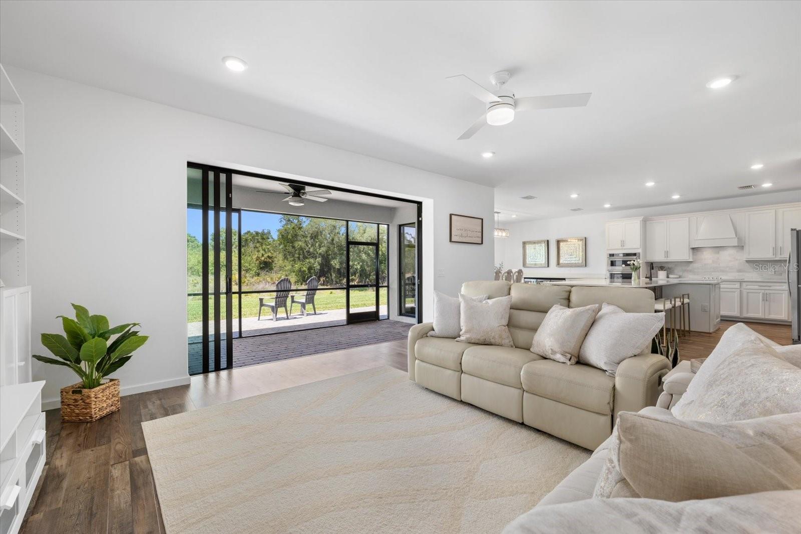 16251 HIDDEN OAK LOOP