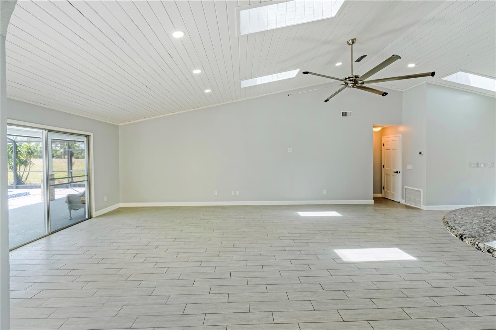 DEER RUN UNIT 10 - Residential