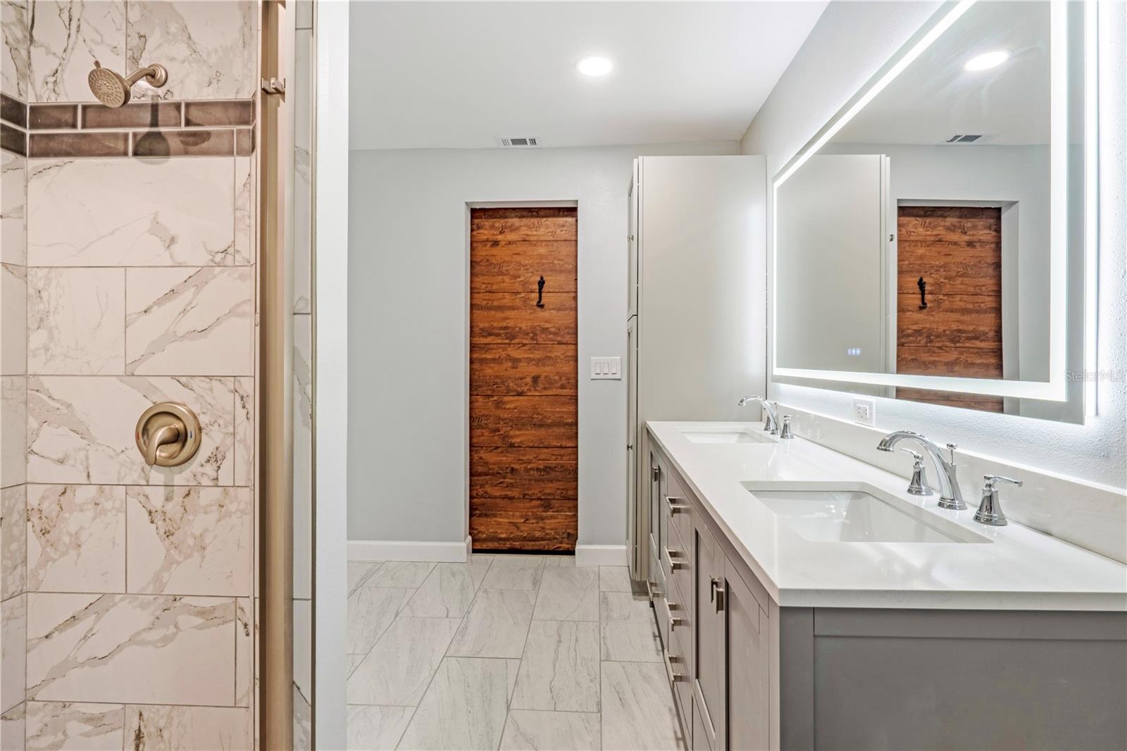 DEER RUN UNIT 10 - Residential