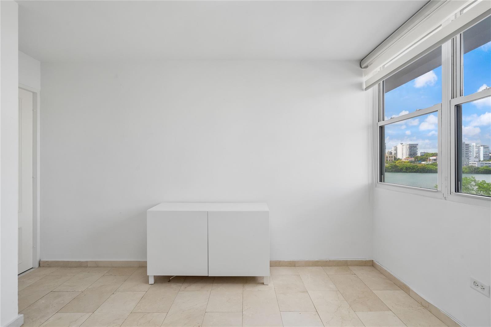 LAGUNA TERRACE CONDOMINIO - Residential