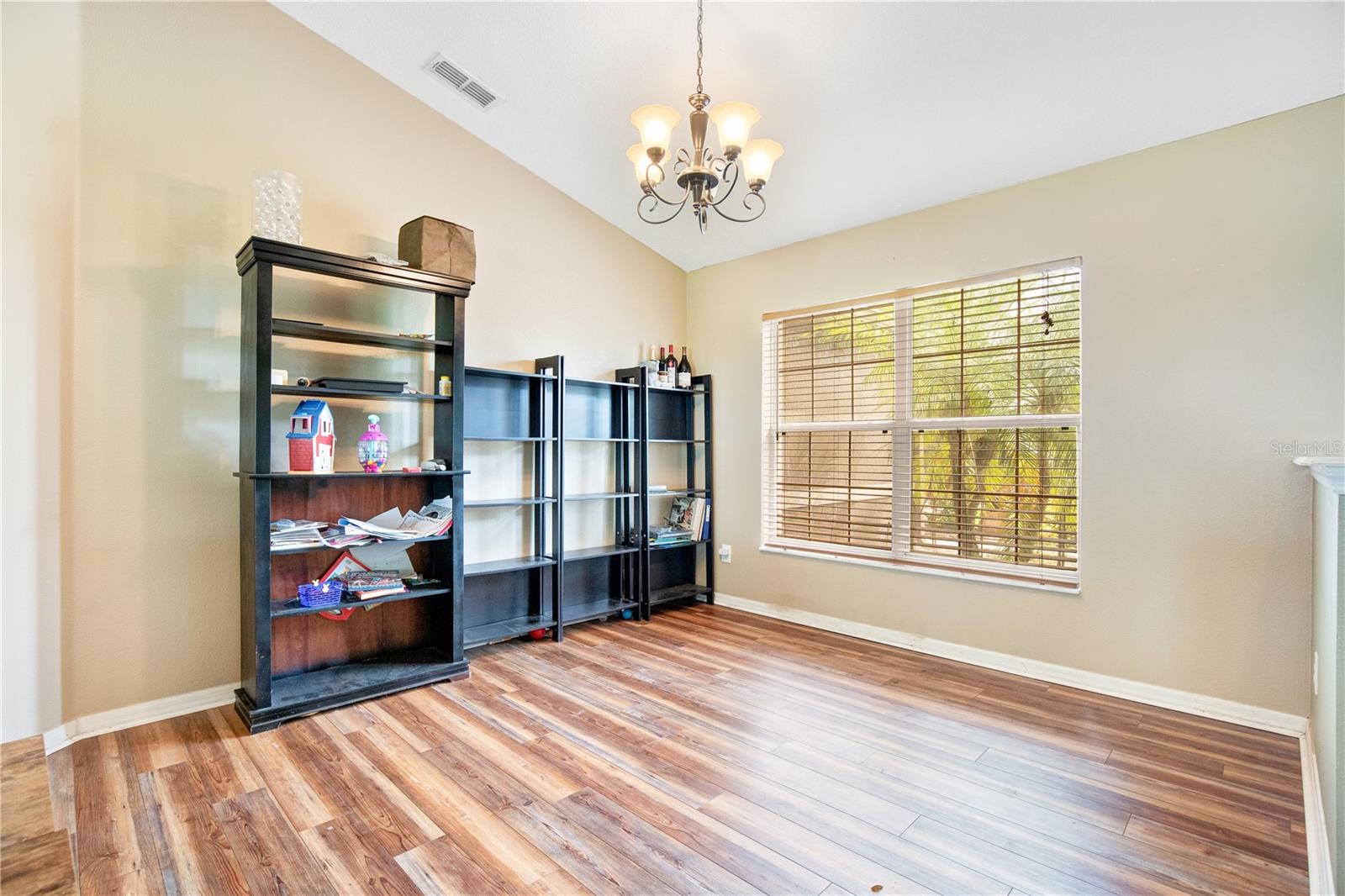 HIGHLAND GROVES PH I - Residential