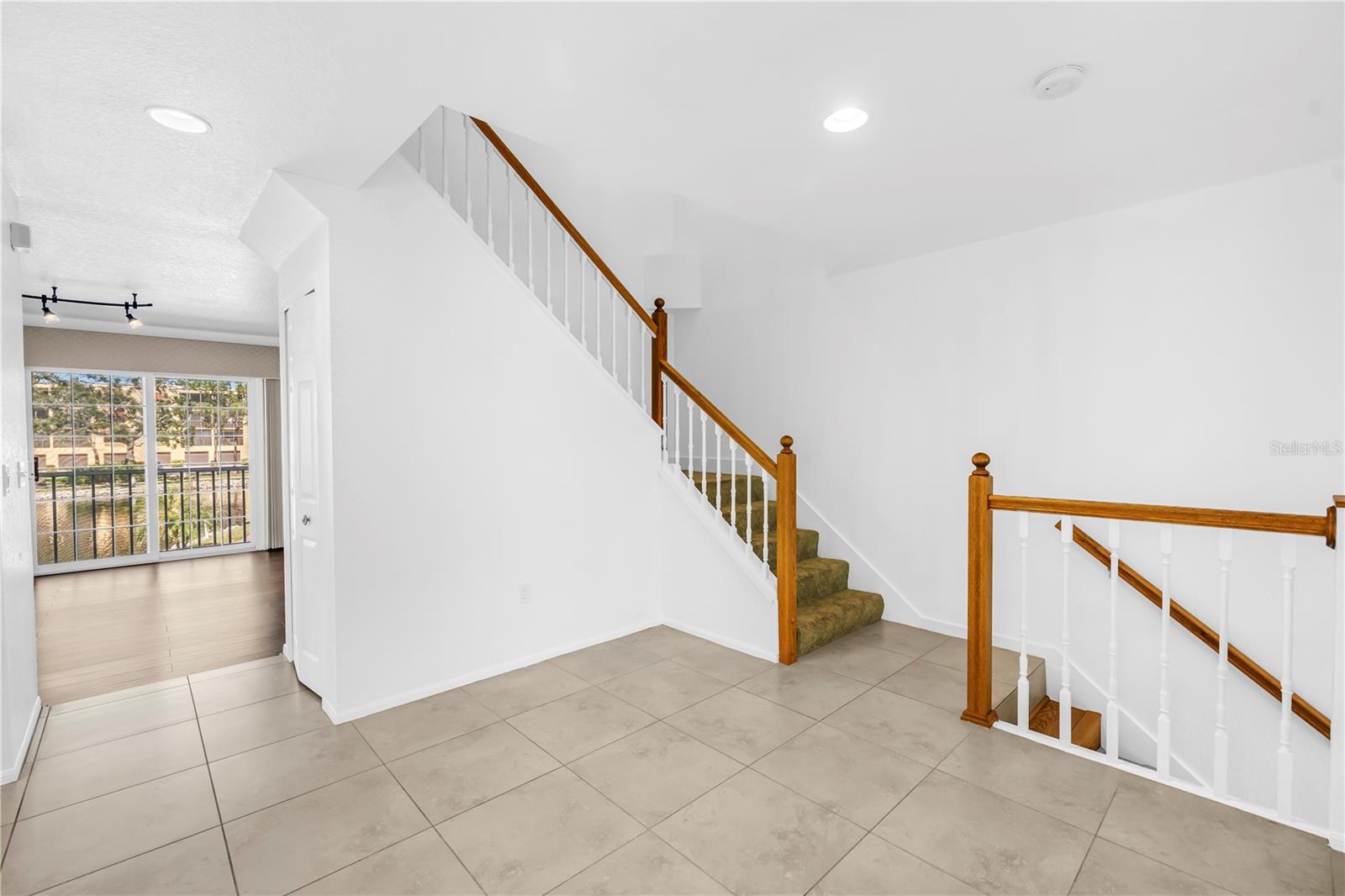 TOWNHOMES OF PARK PLACE - Residential