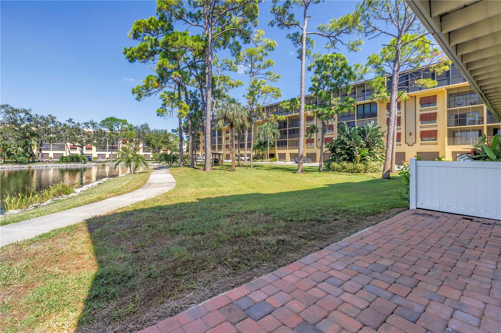 TOWNHOMES OF PARK PLACE - Residential