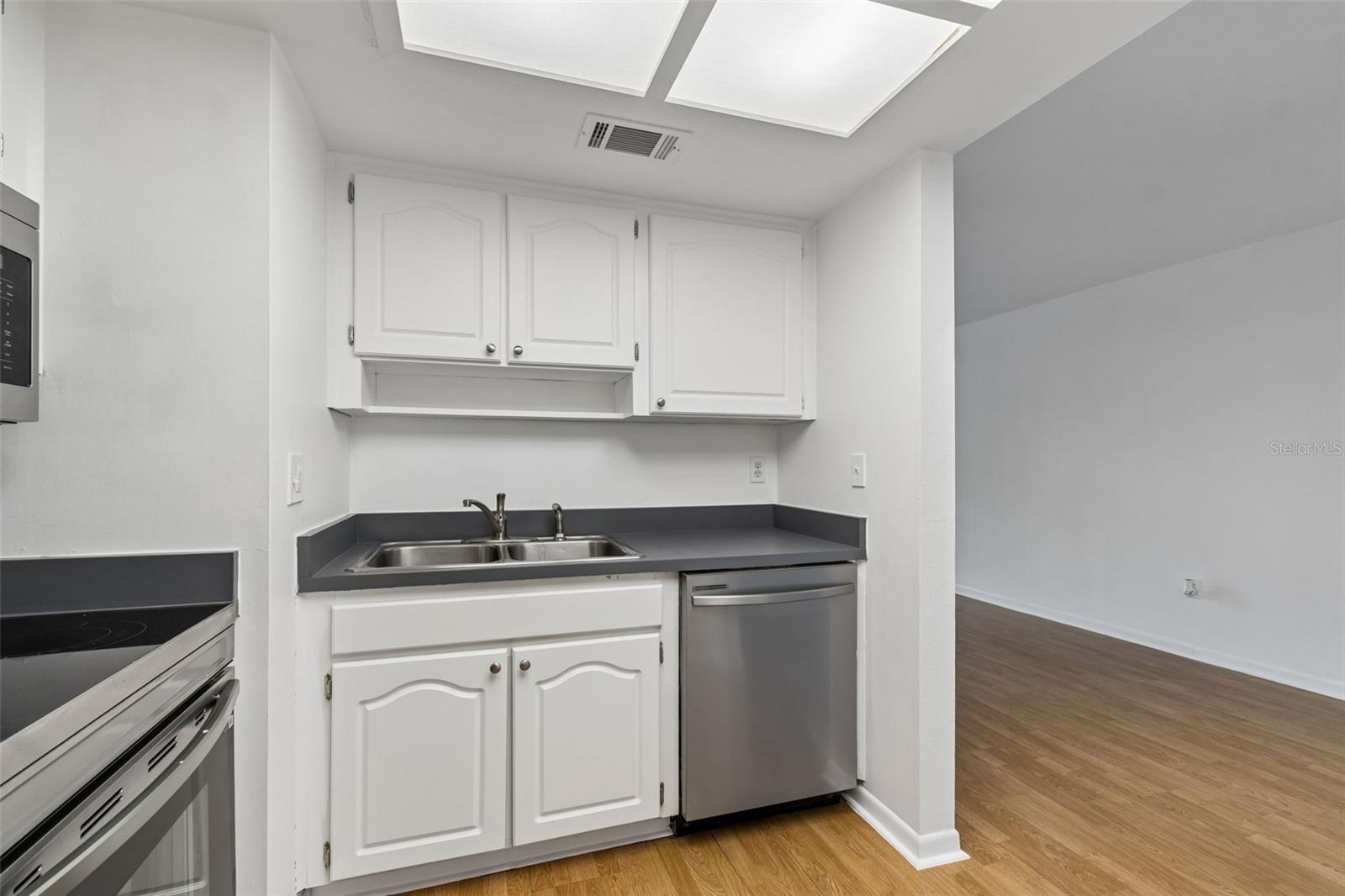 ESTANCIA CONDO - Residential