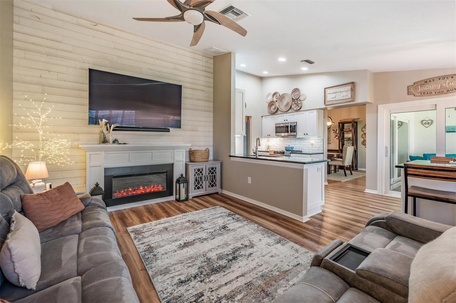 HERITAGE SPGS VILLAGE 05 - Residential