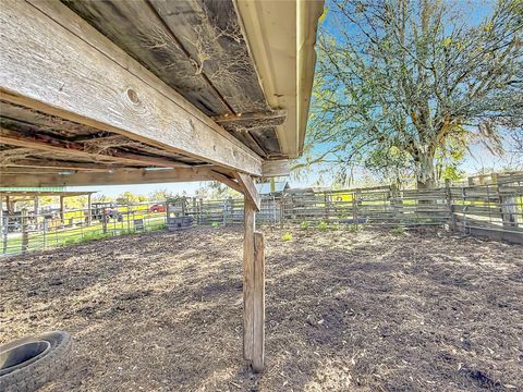 Tiny photo for 855 NE 107th Road, Oxford, FL 34484 (MLS # TB8486454)