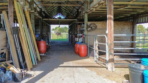 Tiny photo for 855 NE 107th Road, Oxford, FL 34484 (MLS # TB8486454)