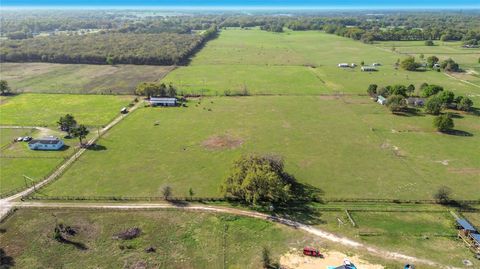 Tiny photo for 855 NE 107th Road, Oxford, FL 34484 (MLS # TB8486454)