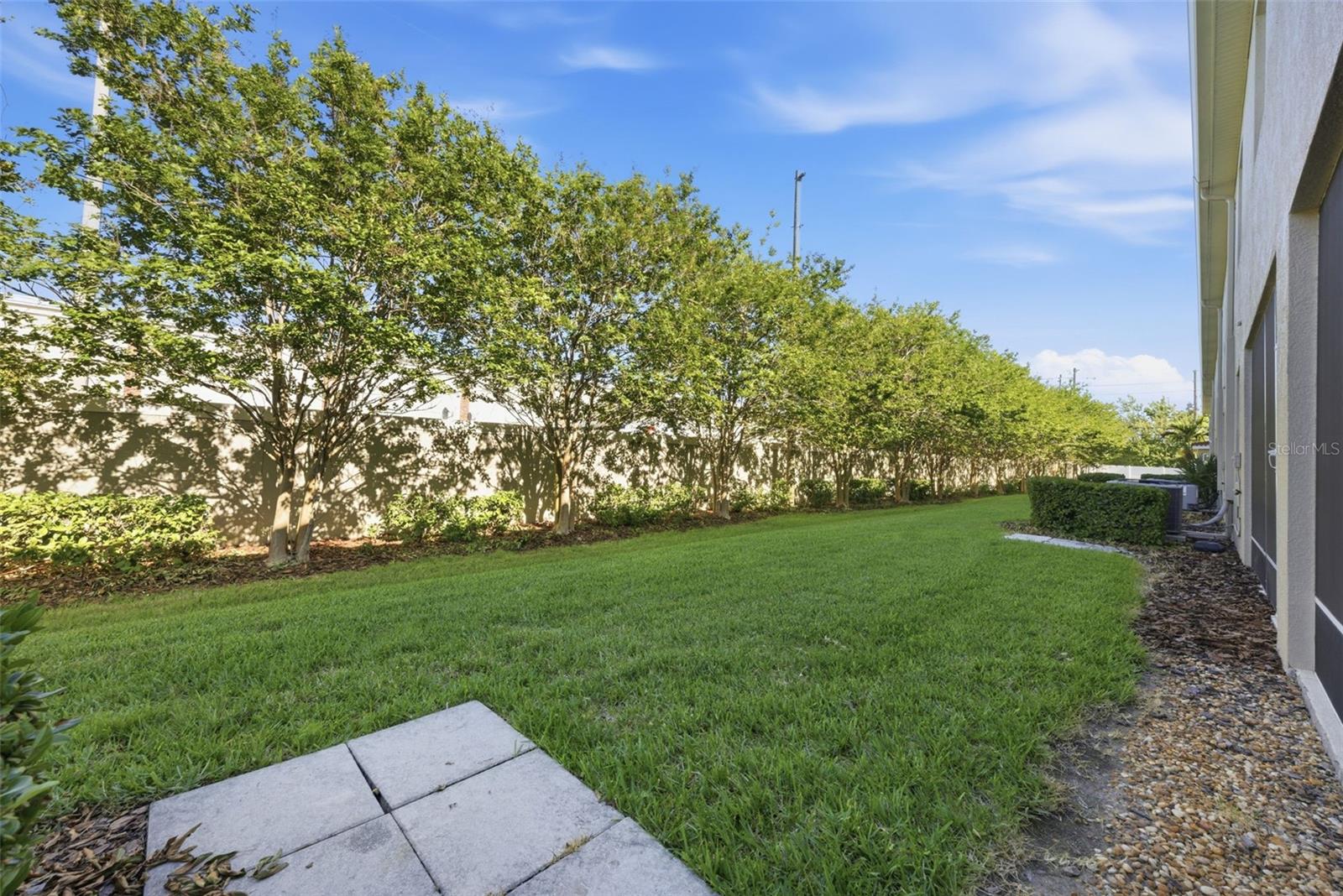 COLONNADE - Residential