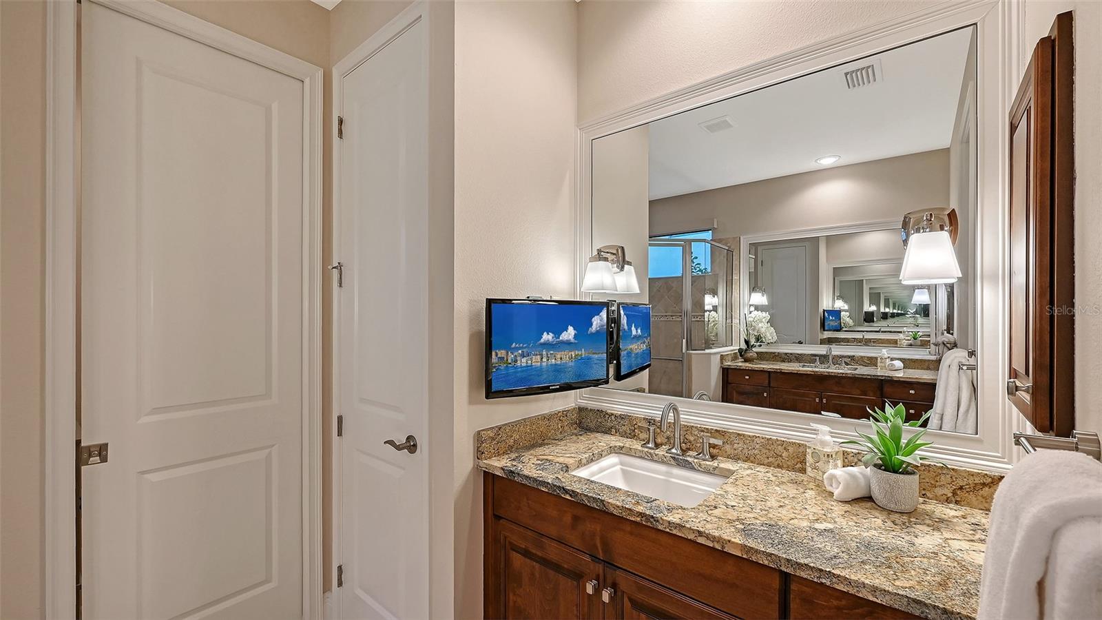 COUNTRY CLUB EAST AT LAKEWD RNCH OO1&2 - Residential