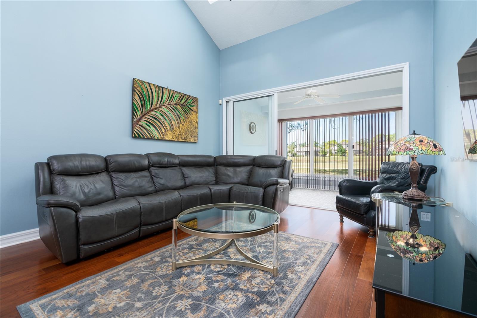 FAIRWAY CHASE CONDO PH 01-08 - Residential