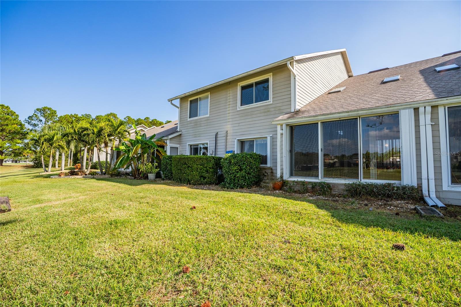 FAIRWAY CHASE CONDO PH 01-08 - Residential