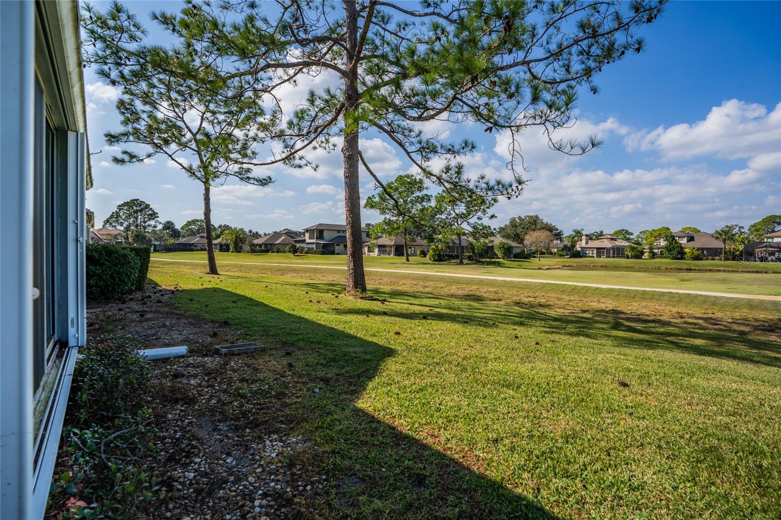 FAIRWAY CHASE CONDO PH 01-08 - Residential