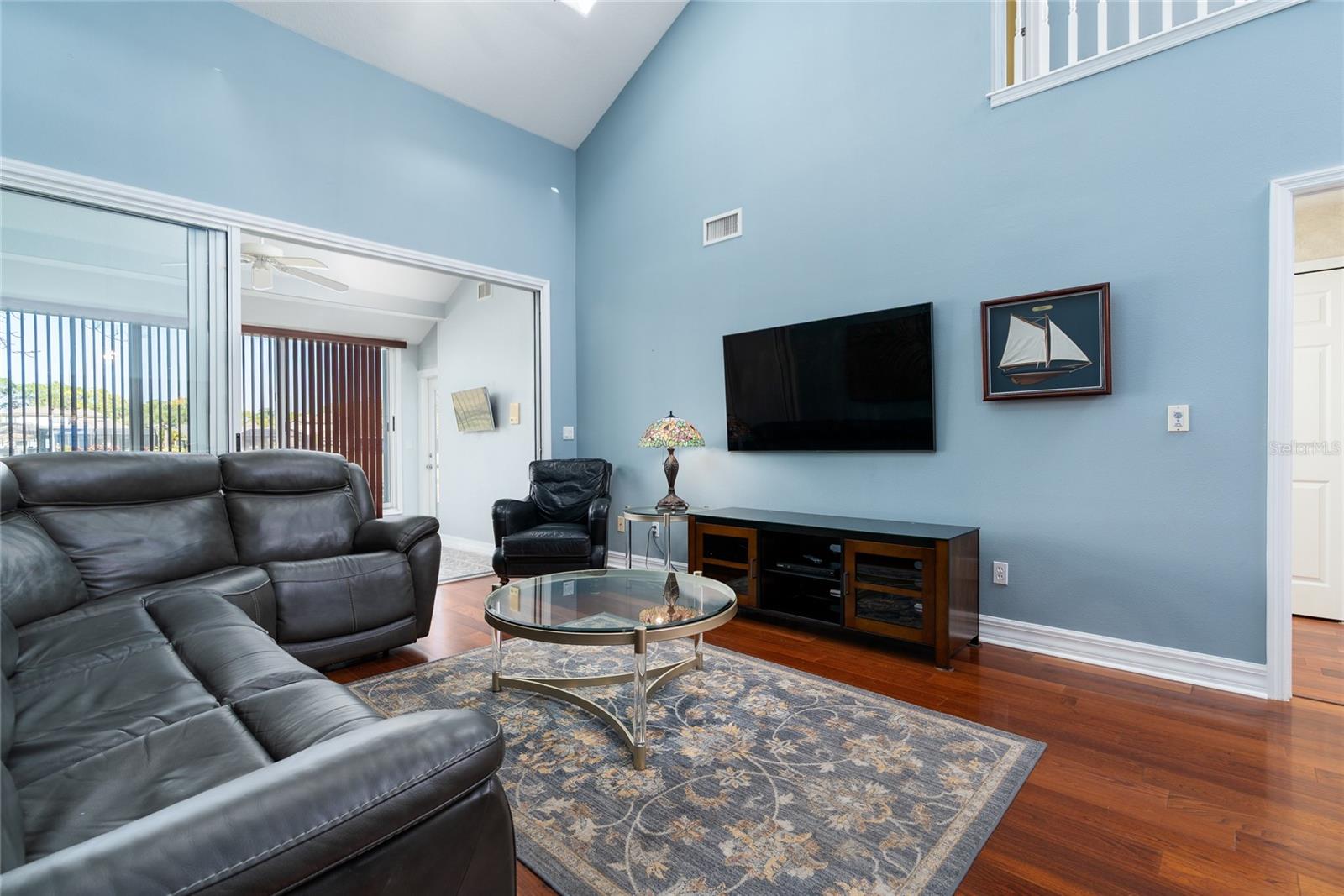 FAIRWAY CHASE CONDO PH 01-08 - Residential