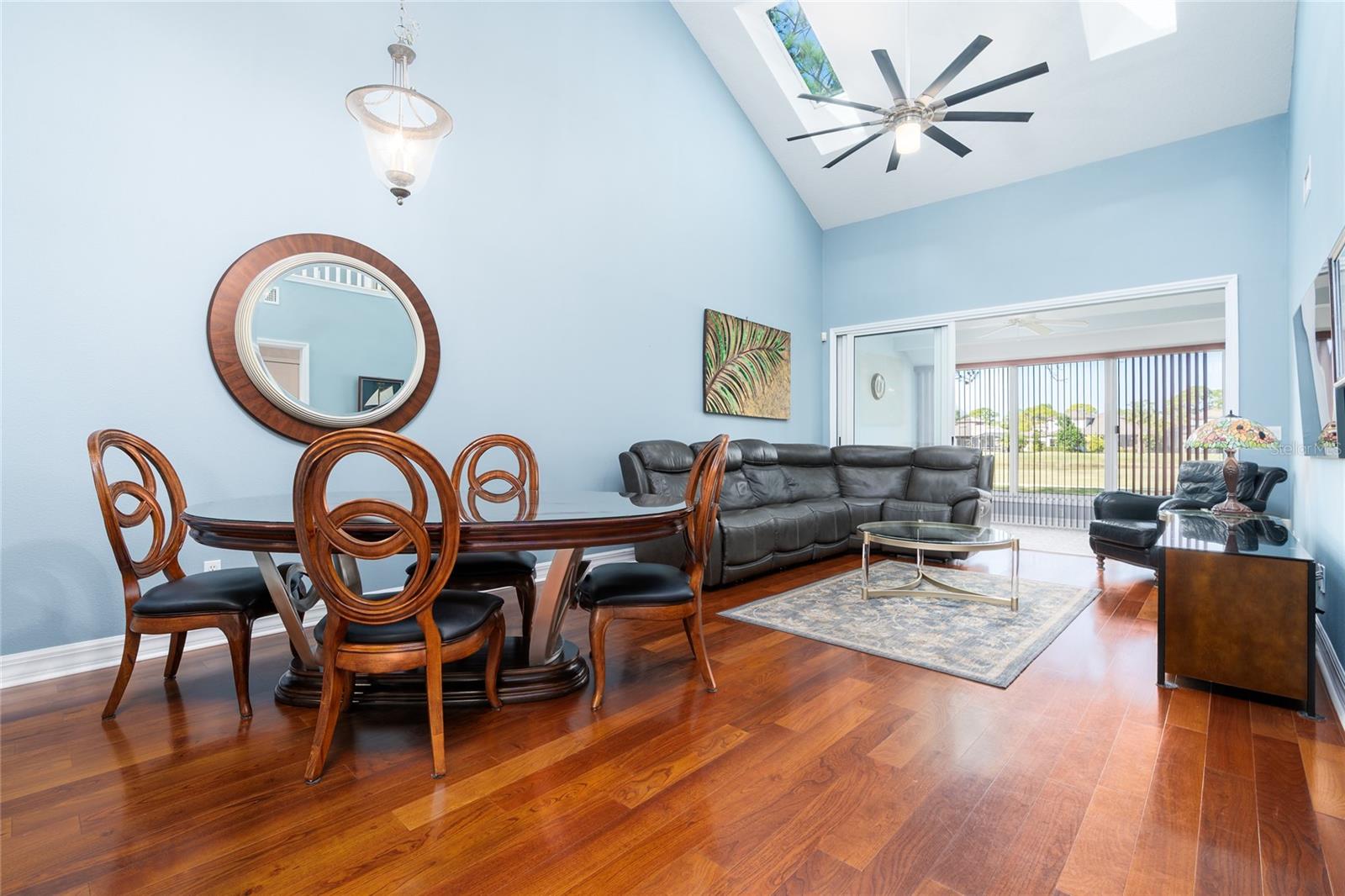 FAIRWAY CHASE CONDO PH 01-08 - Residential