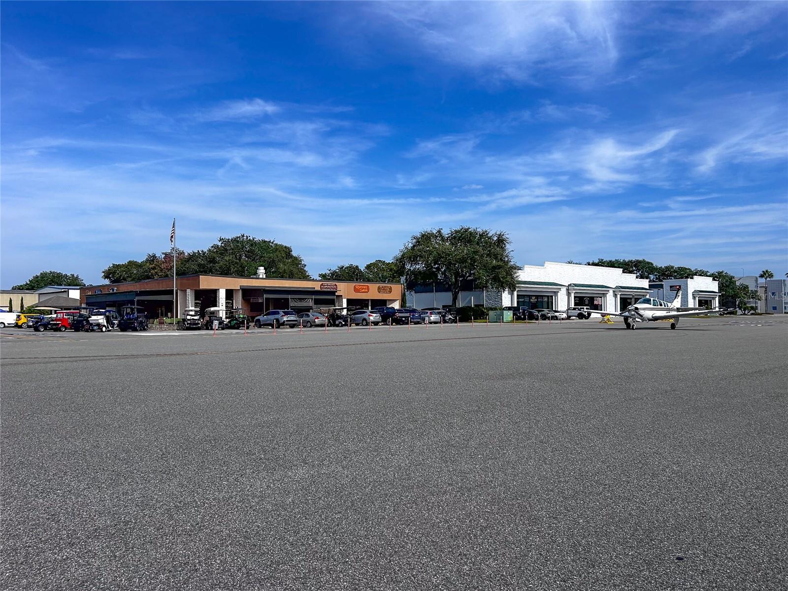 FAIRWAY CHASE CONDO PH 01-08 - Residential