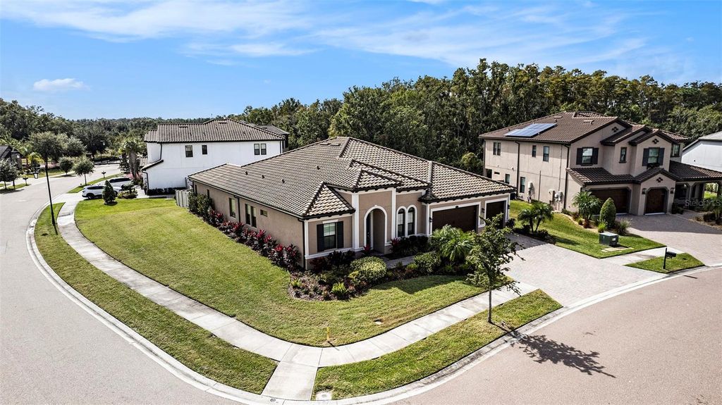 Photo of 28726 Picana Lane, Wesley Chapel, FL 33543 (MLS # TB8446807)