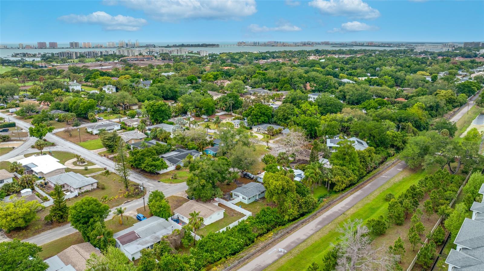 SHIRLEY MANOR SUB - Residential