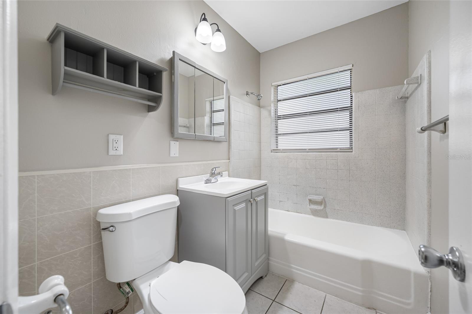 SHIRLEY MANOR SUB - Residential