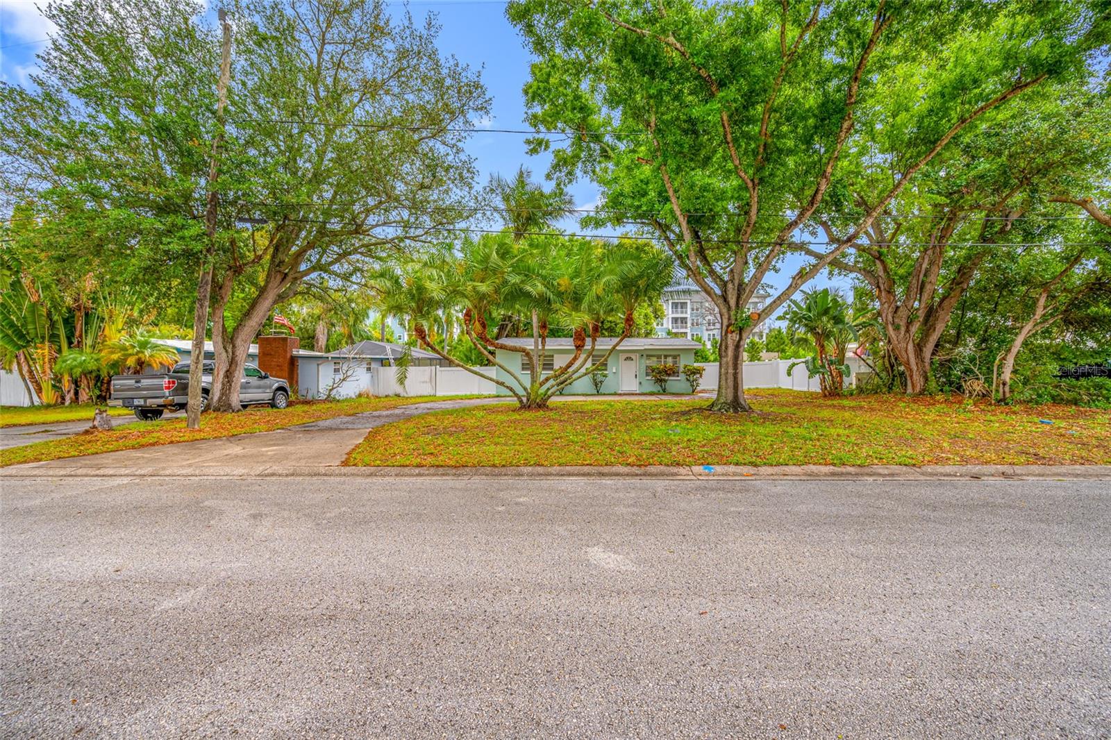 SHIRLEY MANOR SUB - Residential