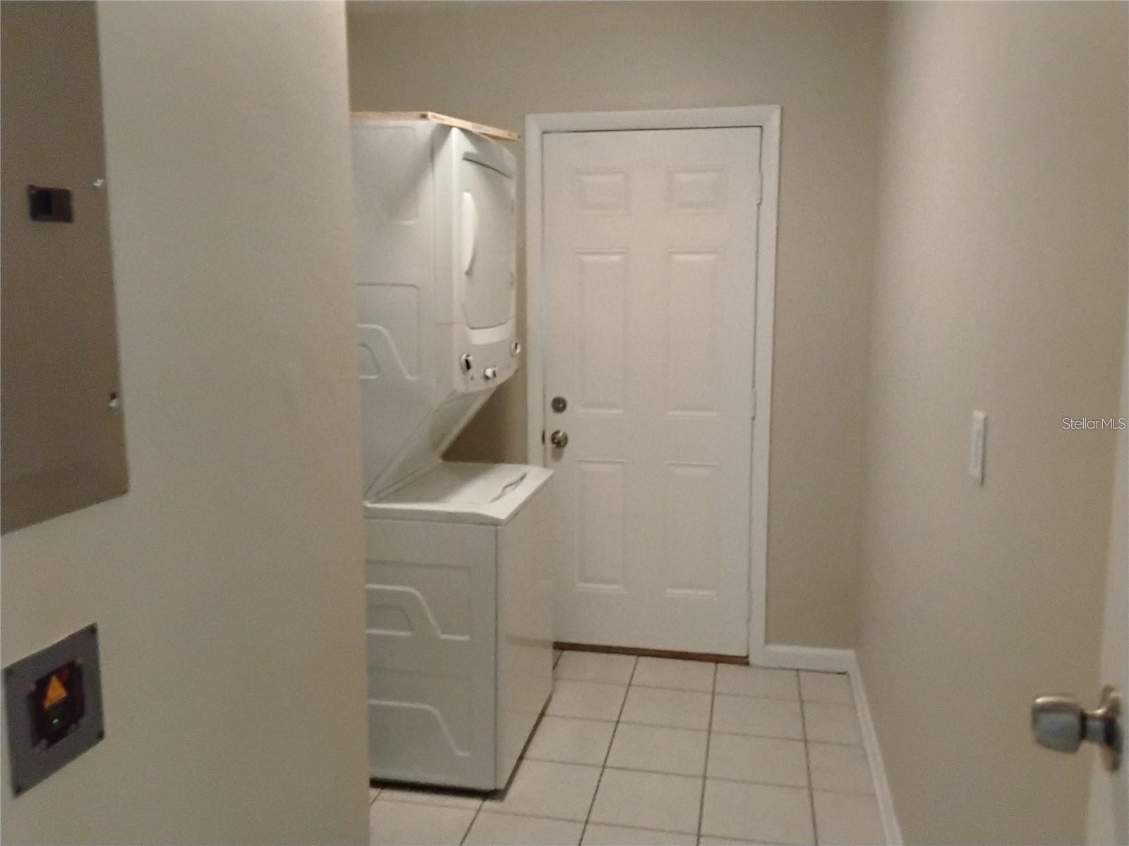 SHIRLEY MANOR SUB - Residential