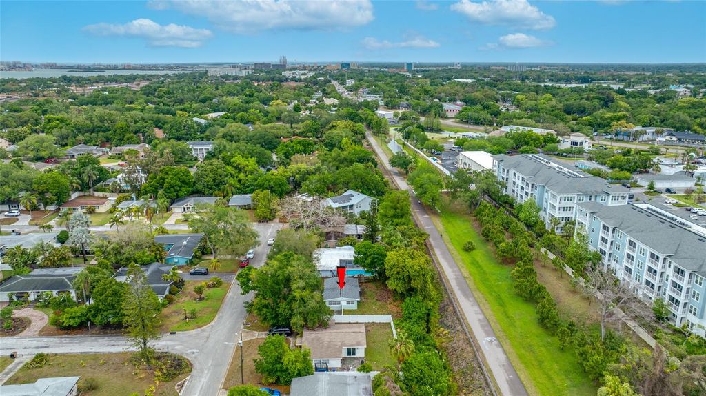 Photo of 327 Barbara Circle, Belleair, FL 33756 (MLS # TB8479825)