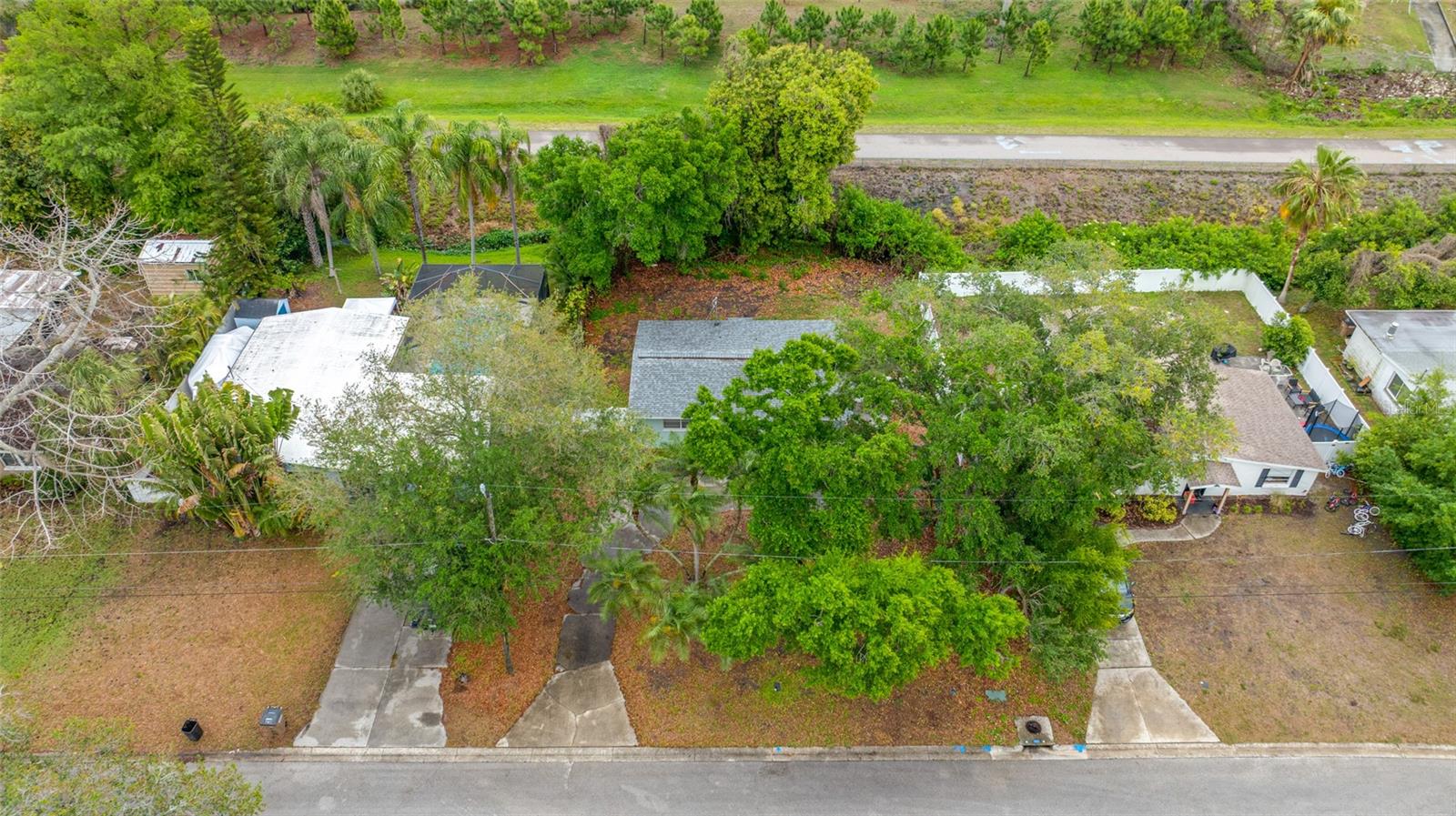 SHIRLEY MANOR SUB - Residential