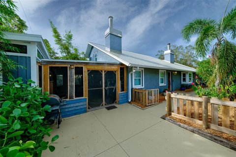 Photo of 2690 Temple Street, Sarasota, FL 34239 (MLS # A4695132)