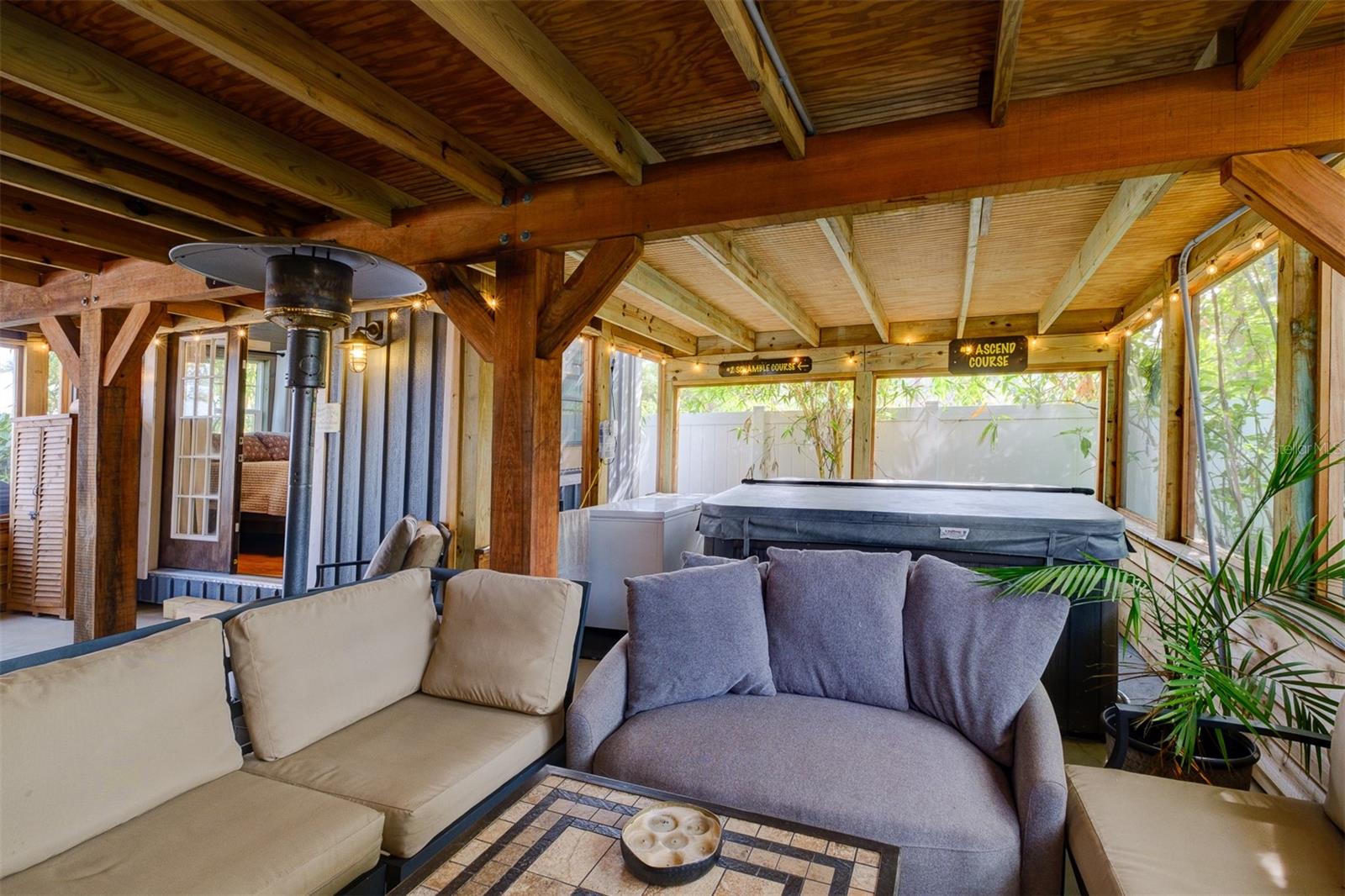 HIGHLAND PARK - Residential