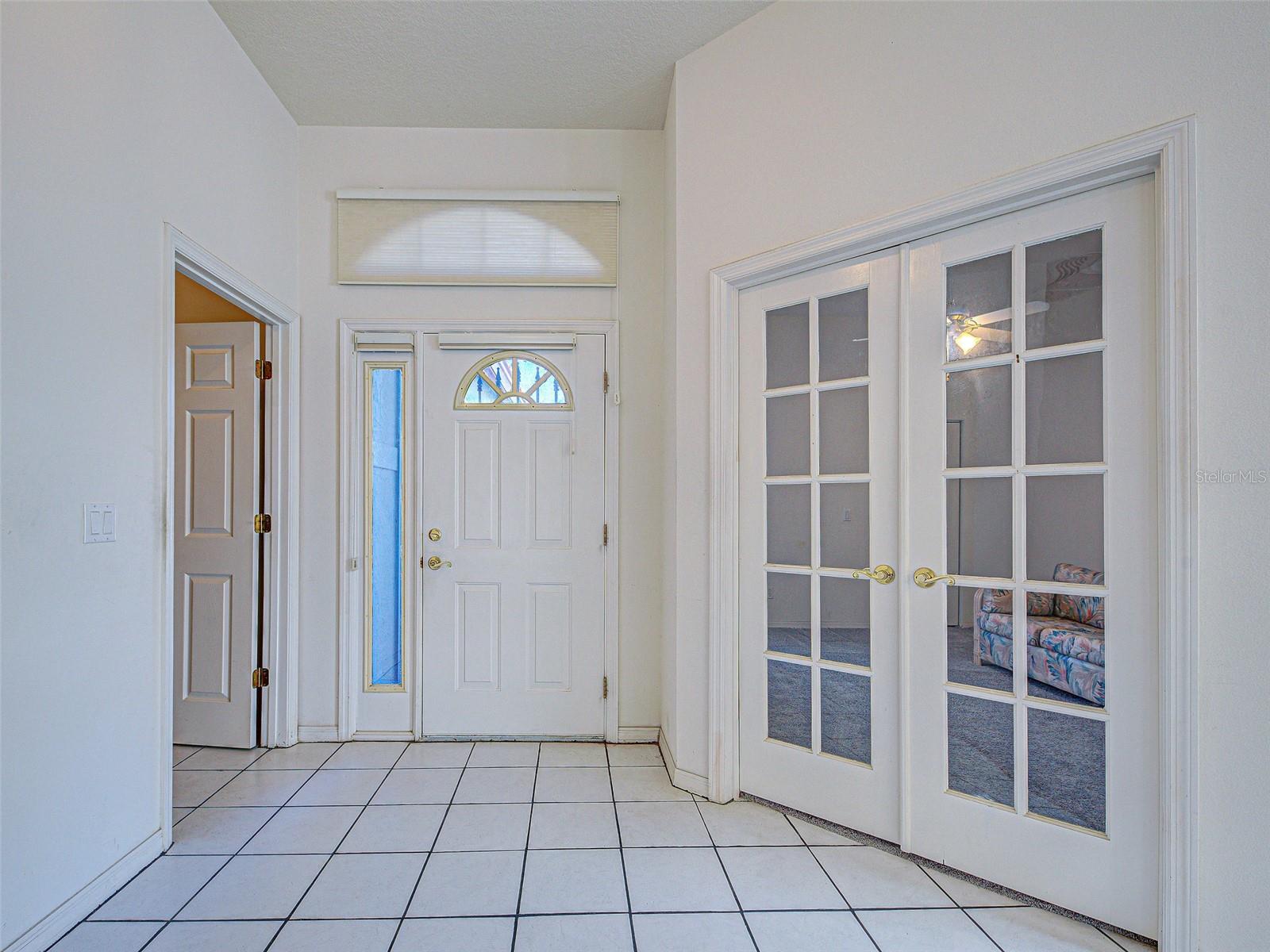 904 HARBOR TOWN DRIVE