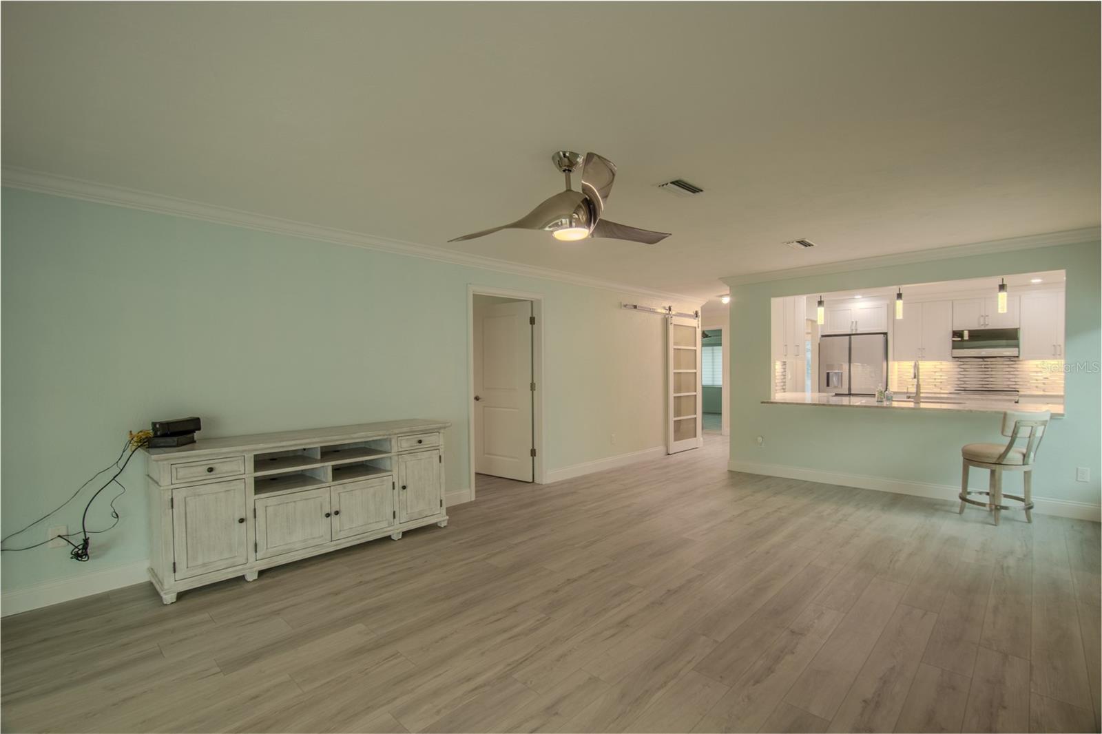 DOUGLAS NORTH ORITA - Residential
