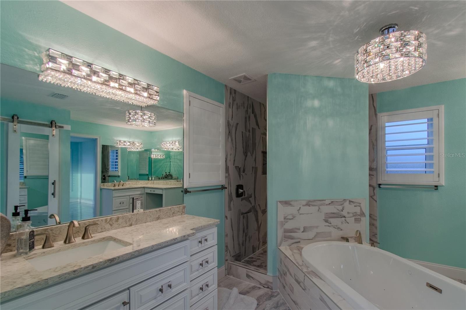 DOUGLAS NORTH ORITA - Residential