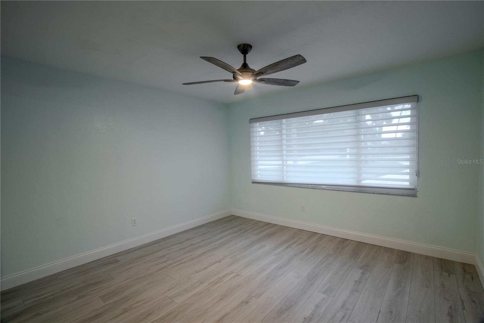 DOUGLAS NORTH ORITA - Residential