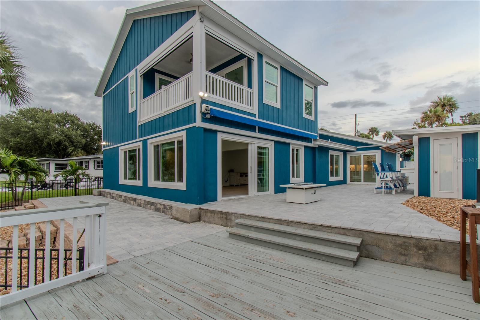 DOUGLAS NORTH ORITA - Residential