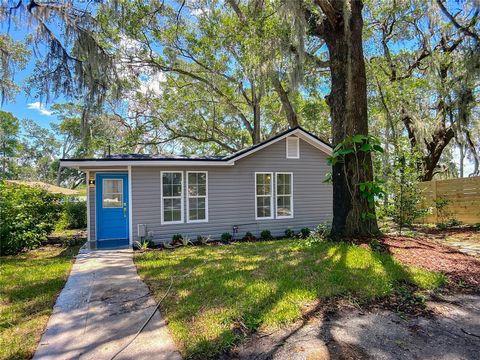 Tiny photo for 8781 S Lakeshore Drive, Floral City, FL 34436 (MLS # A4656947)