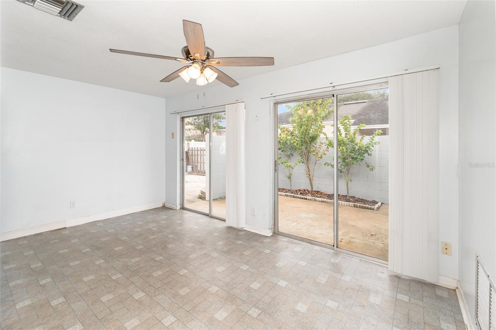 NORTH ORLANDO TERRACE UNIT 1 SEC 4 - Residential