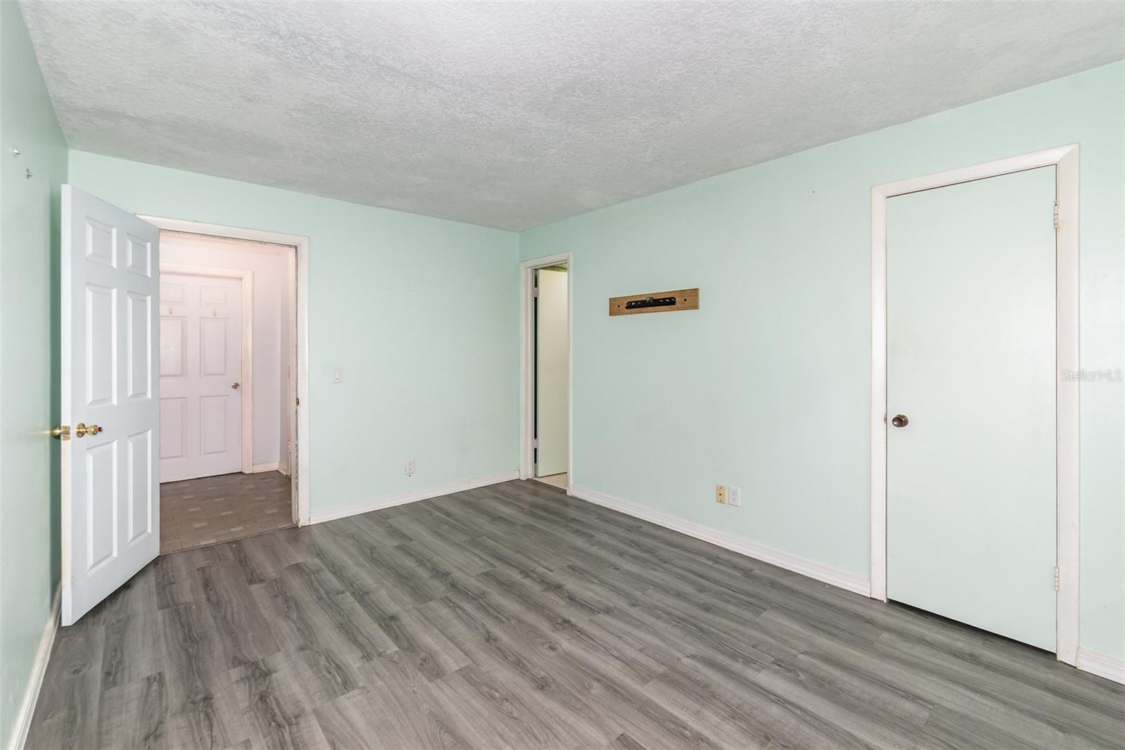 NORTH ORLANDO TERRACE UNIT 1 SEC 4 - Residential